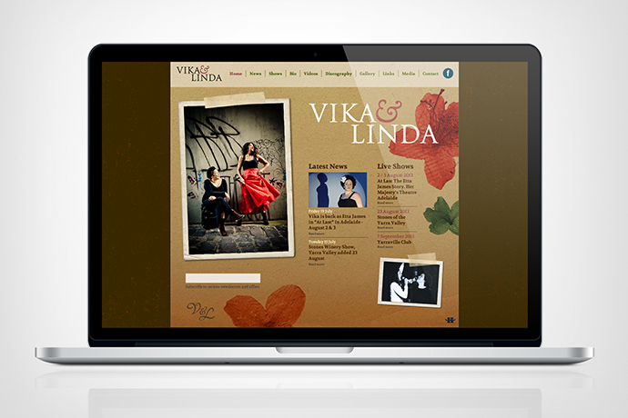 Vika & Linda – Singers  •  www.vikaandlindabull.com